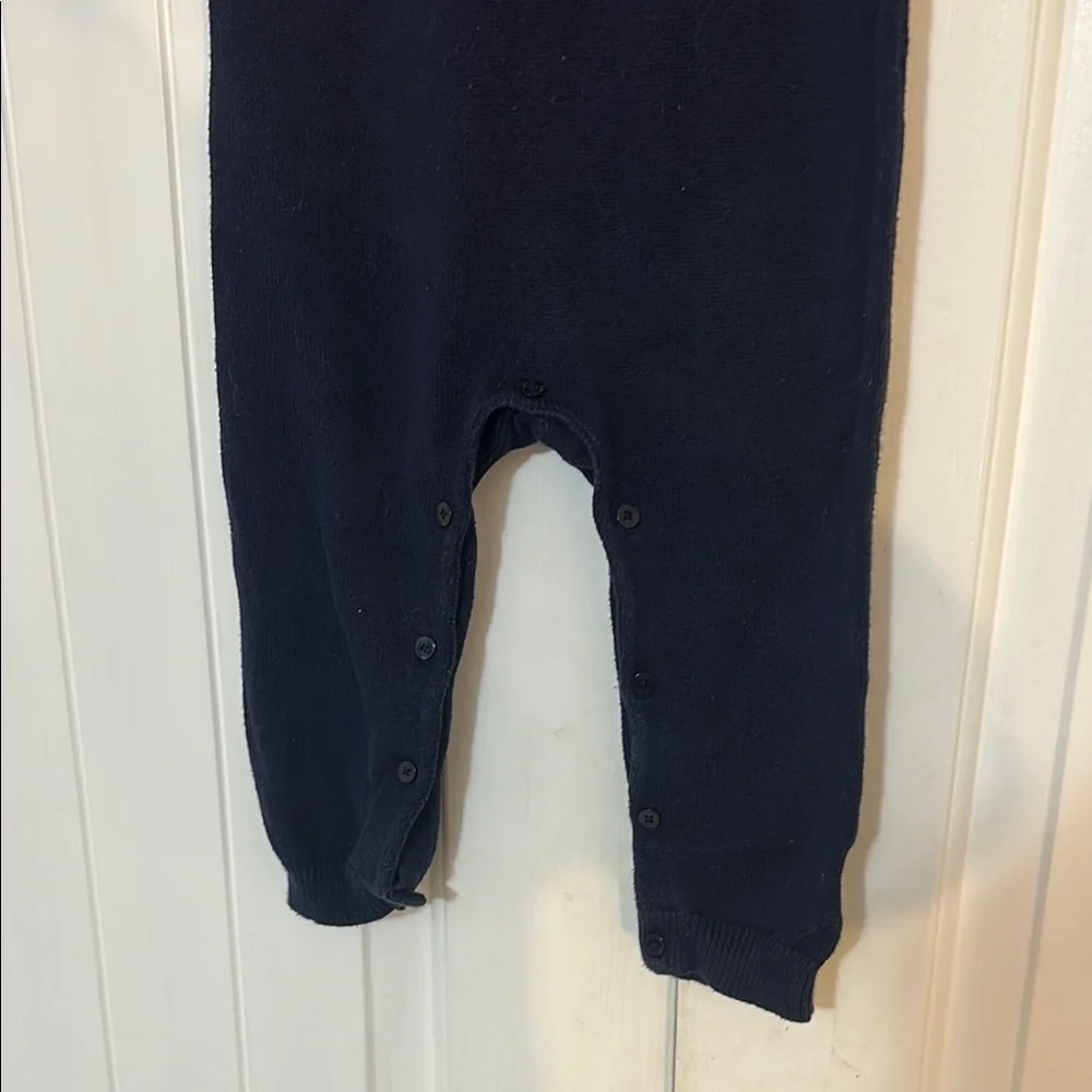 GAP cozy black